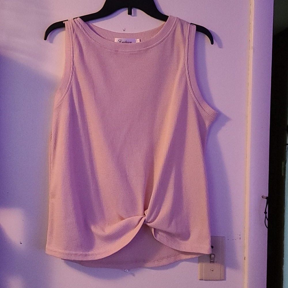 Sleeveless waffle-pattern top